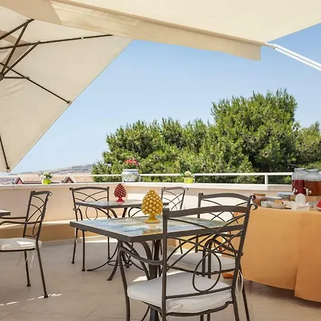 Bed & Breakfast Dimora Dei Templi 4*
